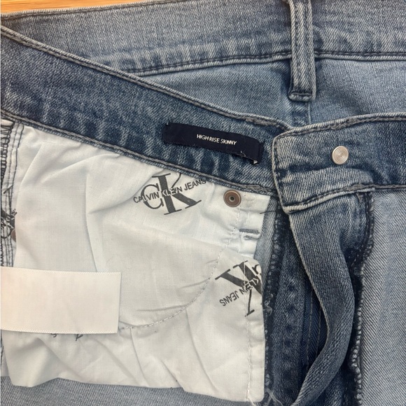 Calvin Klein High Rise Skinny Jeans Women's 6 Light Blue - Picture 8 of 13
